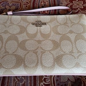 Coach large  wristband